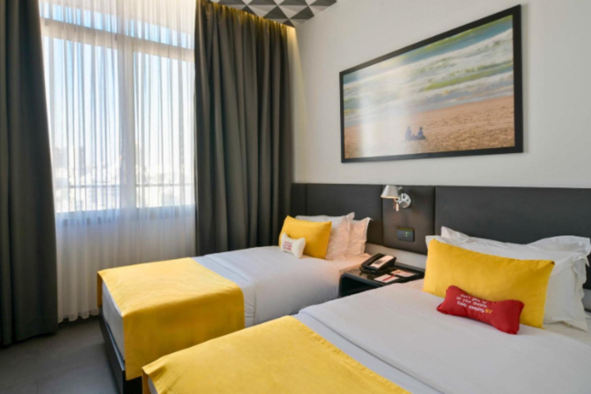 The Smallville Hotel Beiroet Buitenkant foto