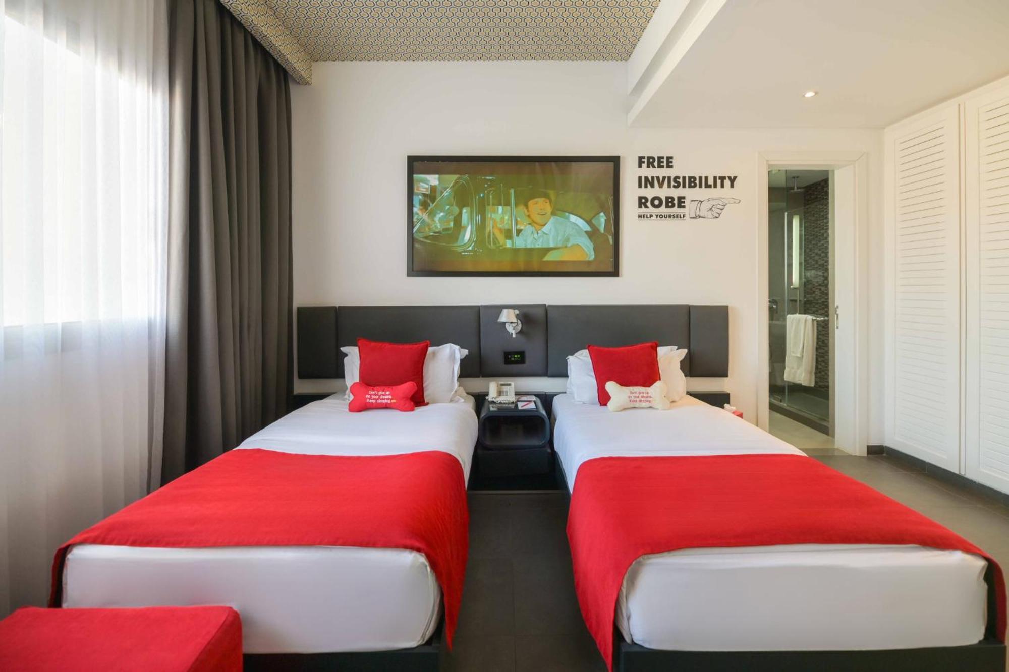The Smallville Hotel Beiroet Buitenkant foto